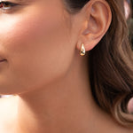 Load image into Gallery viewer, 9ct Gold Teardrop Stud Earrings
