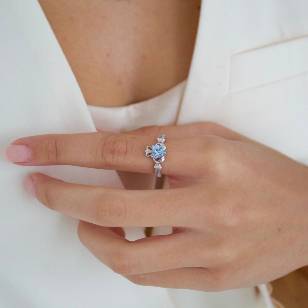 Silver December Birthstone Claddagh Ring