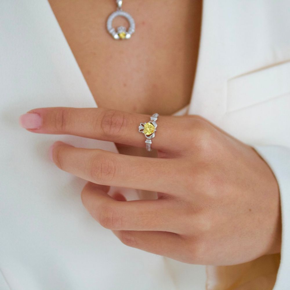 Silver November Birthstone Claddagh Ring