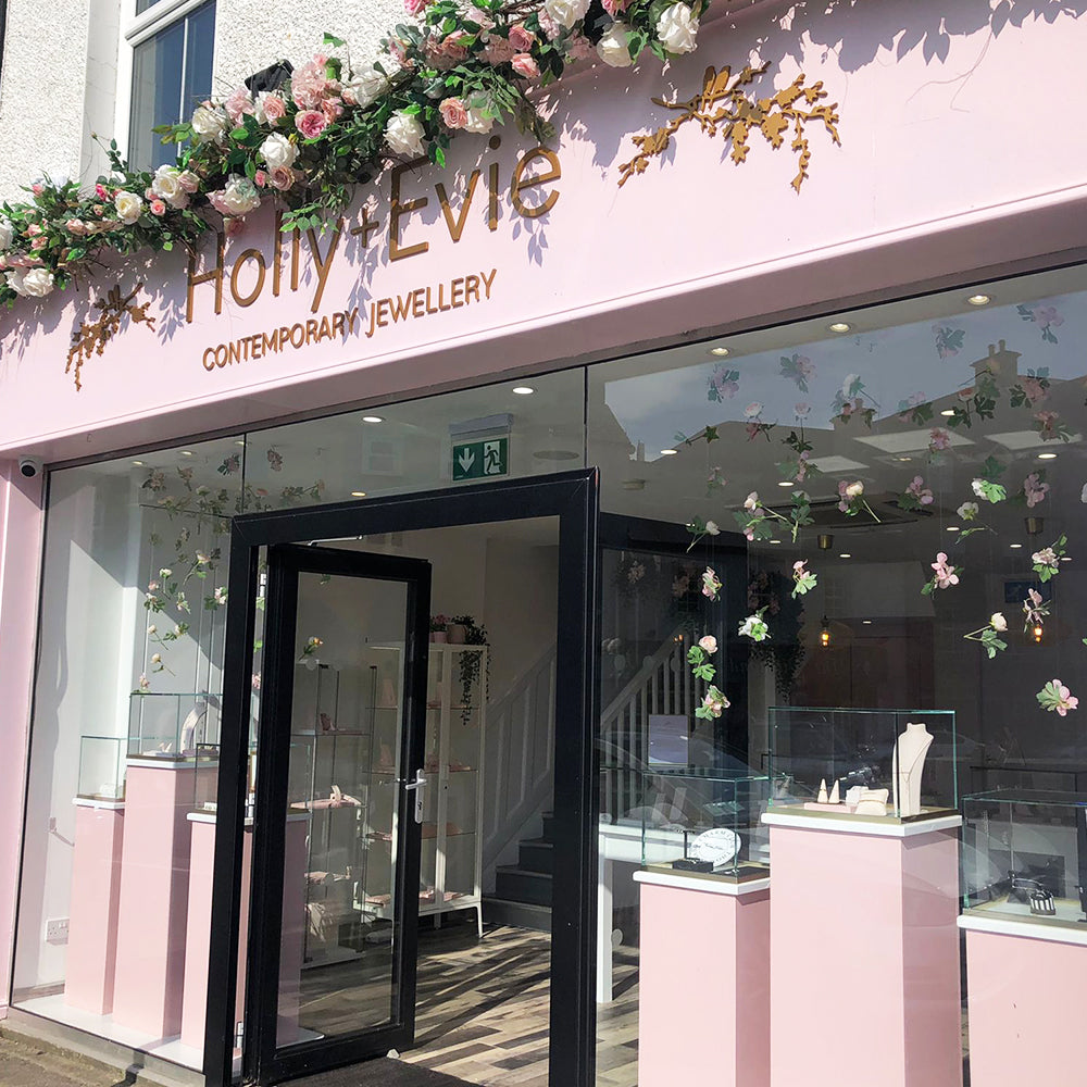Holly + Evie | Contemporary Jewellery | Store Location