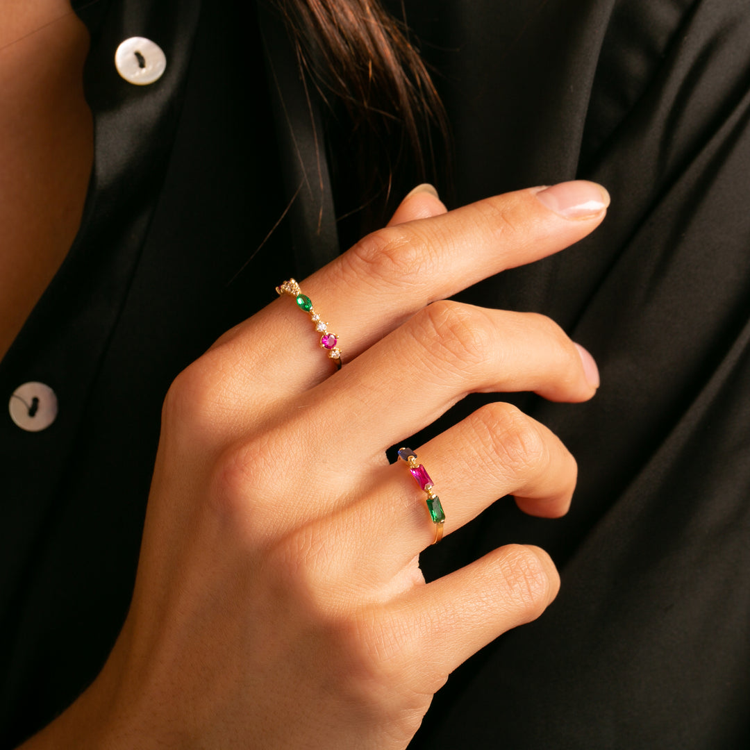 18ct Gold CZ Red Green Fuchsia Ring