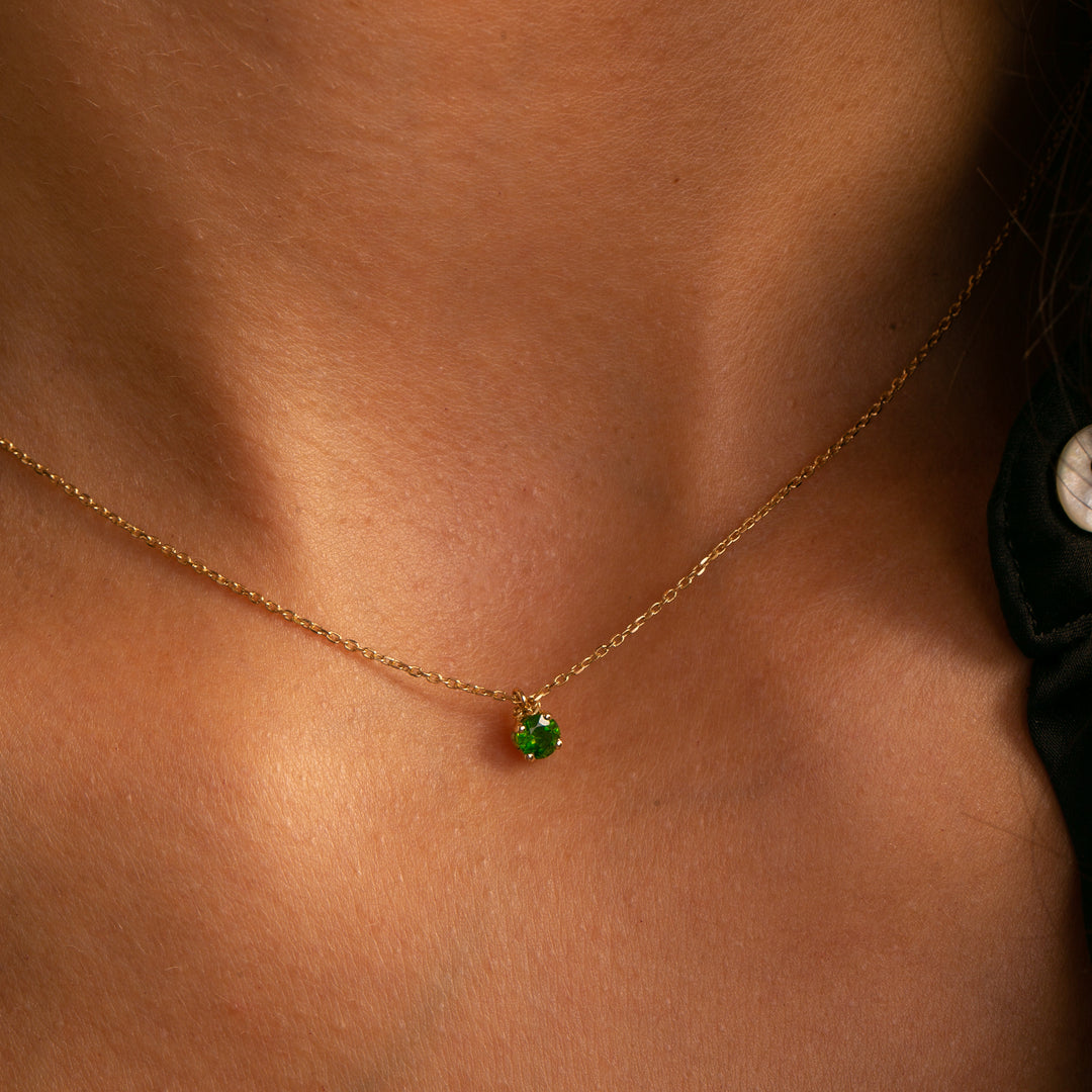 18ct Gold Diopside Necklace