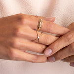 Load image into Gallery viewer, 9ct Gold Dainty Crossover Ring
