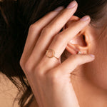 Load image into Gallery viewer, 9ct Gold Open Circle Dainty Ring
